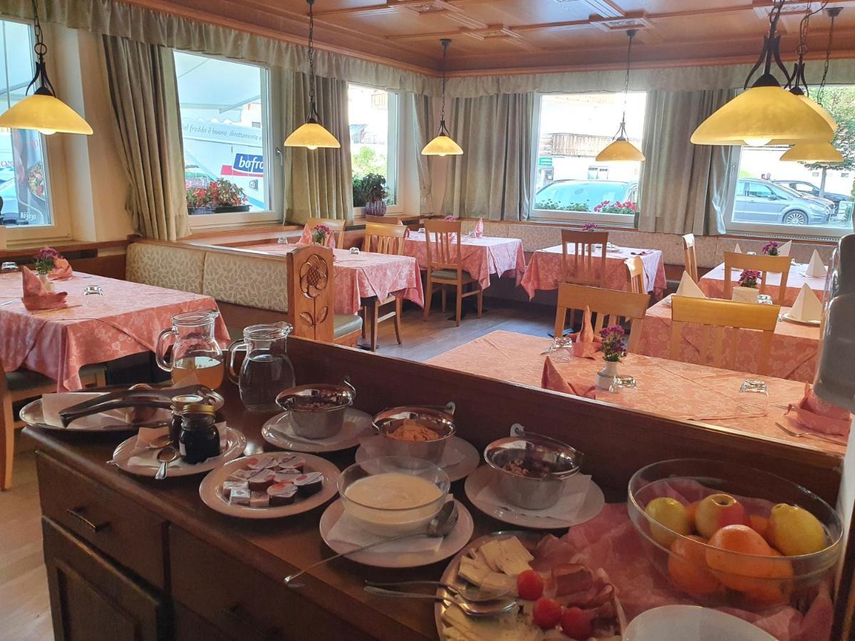Albergo Bar Ristorante Dolomia Badia  Ngoại thất bức ảnh
